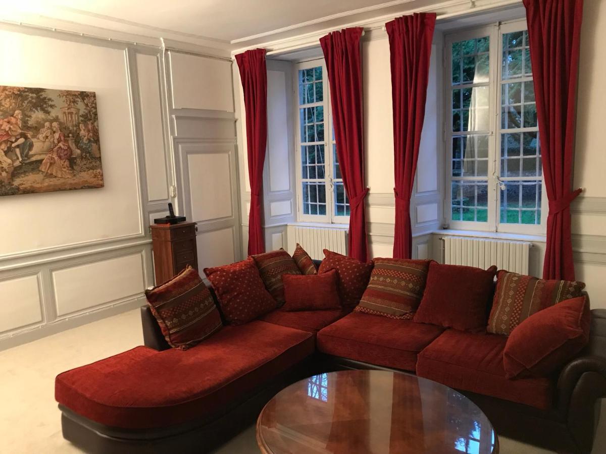 Chateau De Grand Bonnefont 里摩日 外观 照片